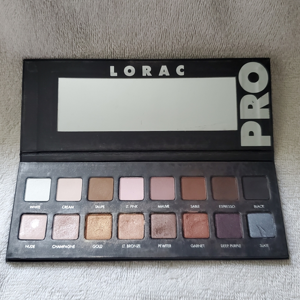 Eyeshadow Palette